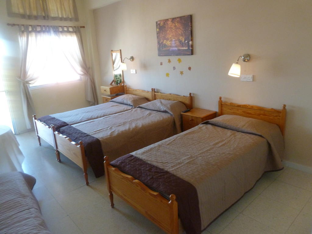Capuralli Hotel ペドゥラス エクステリア 写真
